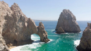 5 Reasons Why Los Cabos Is America's New Favorite Sunny Destination