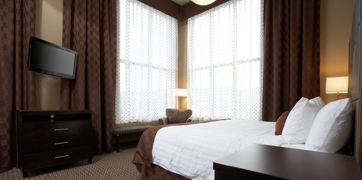 Luxury Suite Kelowna Comfort Suites