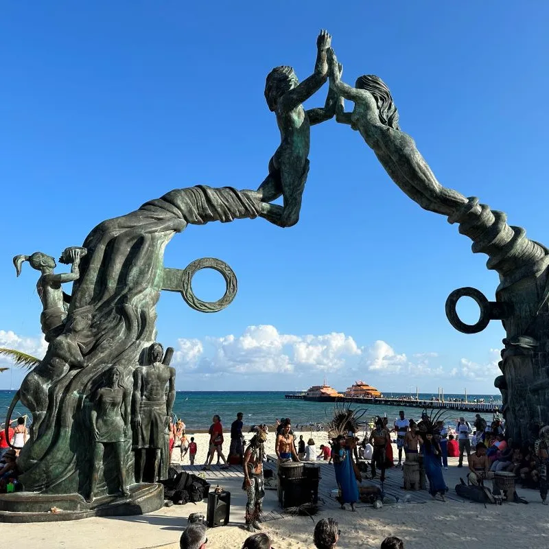 Playa Del Carmen Portal Statue